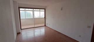 Piso en alquiler en Playa de San Juan en Alicante