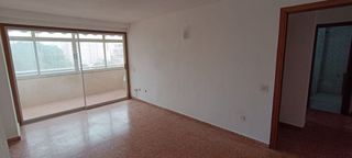 Piso en alquiler en Playa de San Juan en Alicante