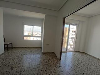 Piso en venta en Tormos en Valencia
