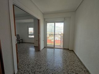 Piso en venta en Tormos en Valencia