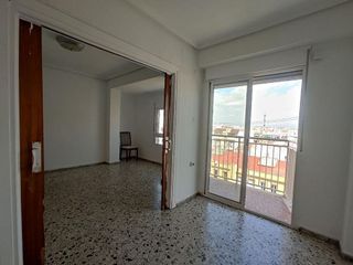 Piso en venta en Tormos en Valencia