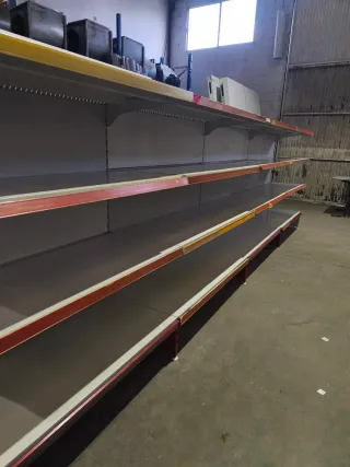 Estantería Metálica blanca y Roja