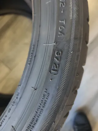 225/40R19 93W Bridgestone Potenza S001