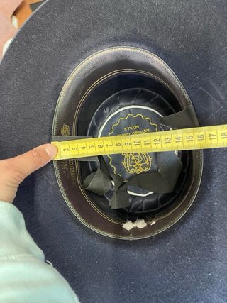 Sombrero de equitación azul