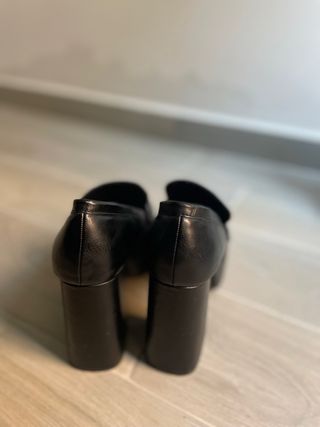 Zapatos de plataforma negros Yuujou