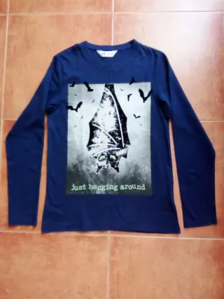 Camiseta manga larga niño murciélago