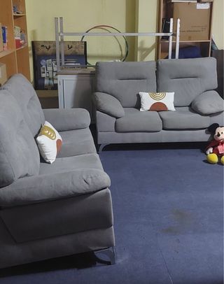 Sofá 3+2 plazas gris tela