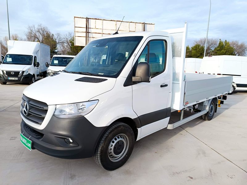 Mercedes-Benz Sprinter 2025, foto 2