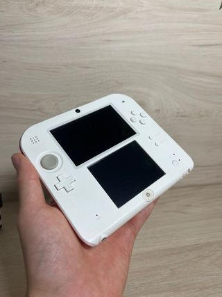 Nintendo 2DS Roja y Blanca para Malex