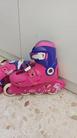 Patines infantiles niña + casco y protecciones