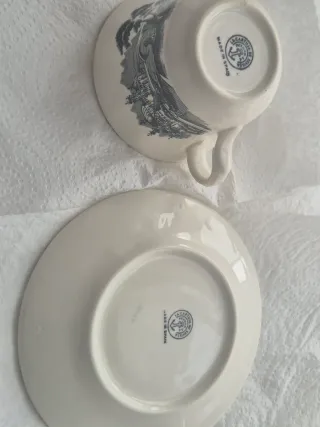 Taza y plato La Cartuja de Sevilla