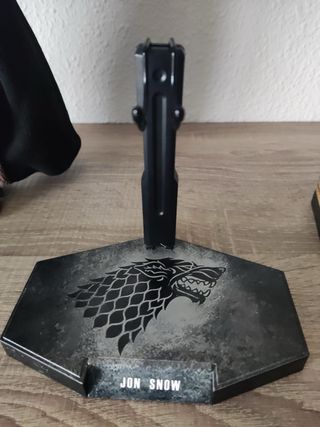 Figura Jon Snow Threezero