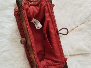 Bolso Clutch Parfois Tejido Madera Cadena