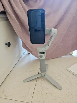 DJI Osmo Mobile SE Gimbal