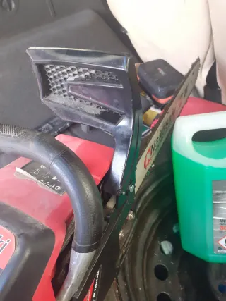 Sierra de gasolina Nakasaki