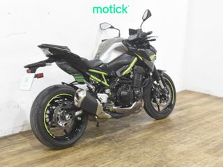 KAWASAKI Z 900 (FULL)