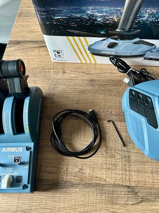 Thrustmaster TCA Officer Pack Airbus Edition