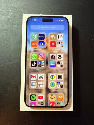 iPhone 15 Pro Max 256GB.