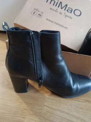Botines miMao negros