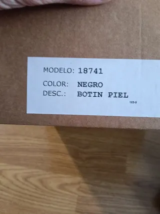 Botines miMao negros