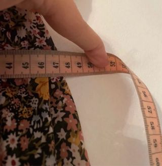 Blusa estampada floral talla L, nueva