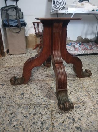 Mesa de madera redonda URGE SU VENTA