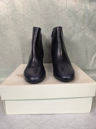 Botines mujer tacón medio con hebilla - Nuevos