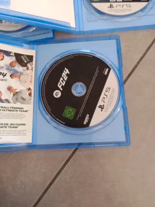 PS5 FC 24, FC 25 y F1 24