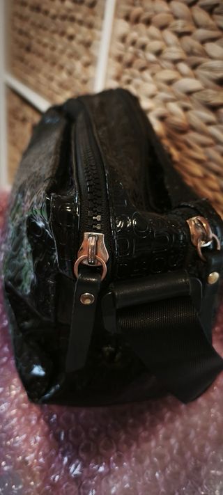 Bolso Tous Negro Charol original