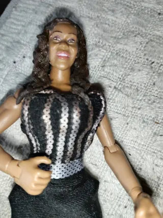 Figura Acción Queen Sharmell