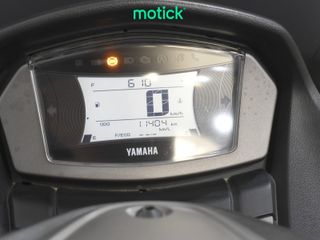 YAMAHA NMAX 125