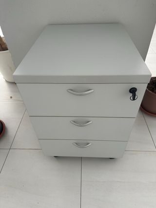 Cajonera oficina / despacho con llave (excelente)