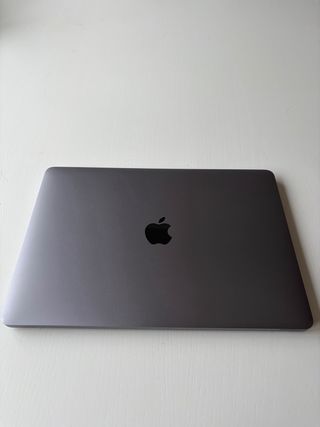MacBook Pro 13 2020 Gris Espacial