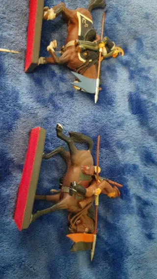 Figuras Soldados a Caballo