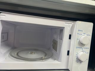 Microondas Benavent Blanco