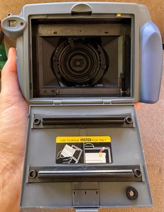 Cámara Fujifilm Instax 200 Como Nuevo