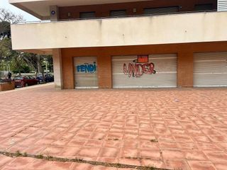 Local comercial en venta en Casc Antic - Nou Cambrils en Cambrils