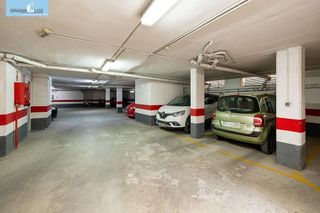 Garaje en venta en Barrio de Zaidín en Granada