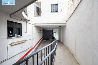 Garaje en venta en Barrio de Zaidín en Granada