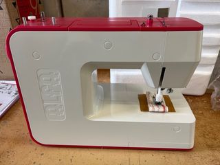 Máquina de coser Alfa Practik 9 nueva