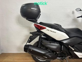 YAMAHA XMAX 400