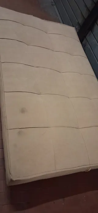 Divano letto beige tessuto