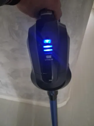 Aspiradora escoba Taurus Ultimate