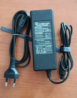 Hoverboard de Ruedas Grandes + silla y cargador