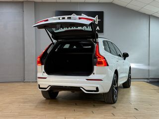 Volvo XC60 R DESIGN 2.0 B4