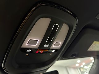 Volvo XC60 R DESIGN 2.0 B4