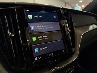 Volvo XC60 R DESIGN 2.0 B4