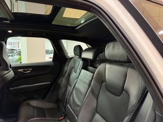 Volvo XC60 R DESIGN 2.0 B4