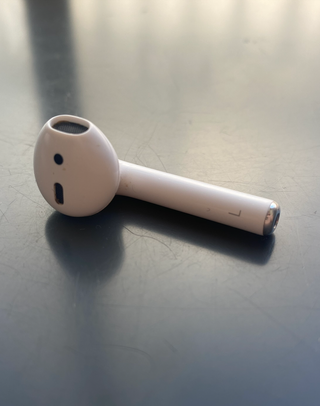 Airpod 2 Izquierdo Apple Blanco