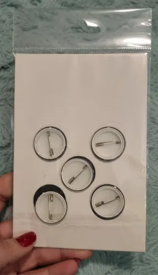 Guns N' Roses Conjunto de Crachás e Porta-chaves